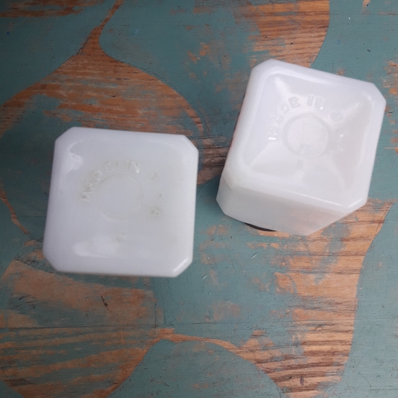 Vintage Salt and Pepper Shakers White Milk Glass Sail Boats Made in USA - Picture 7 of 16